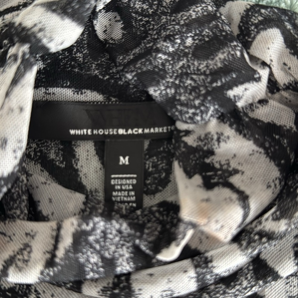 NWOT White House Black Market mesh turtle neck. M - Picture 2 of 2